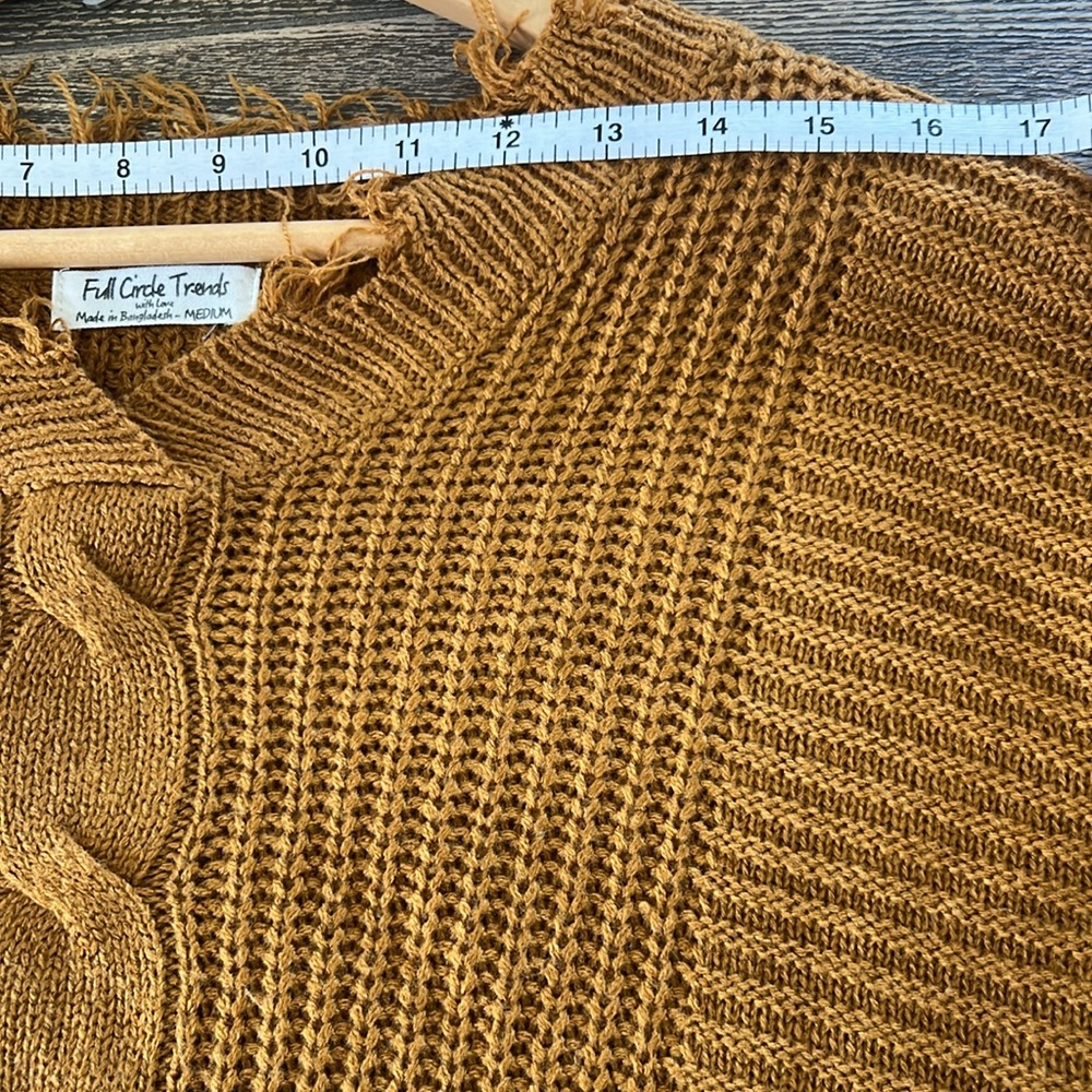 Distressed Cable V-Neck Sweater - Rust - Picture 6 of 8